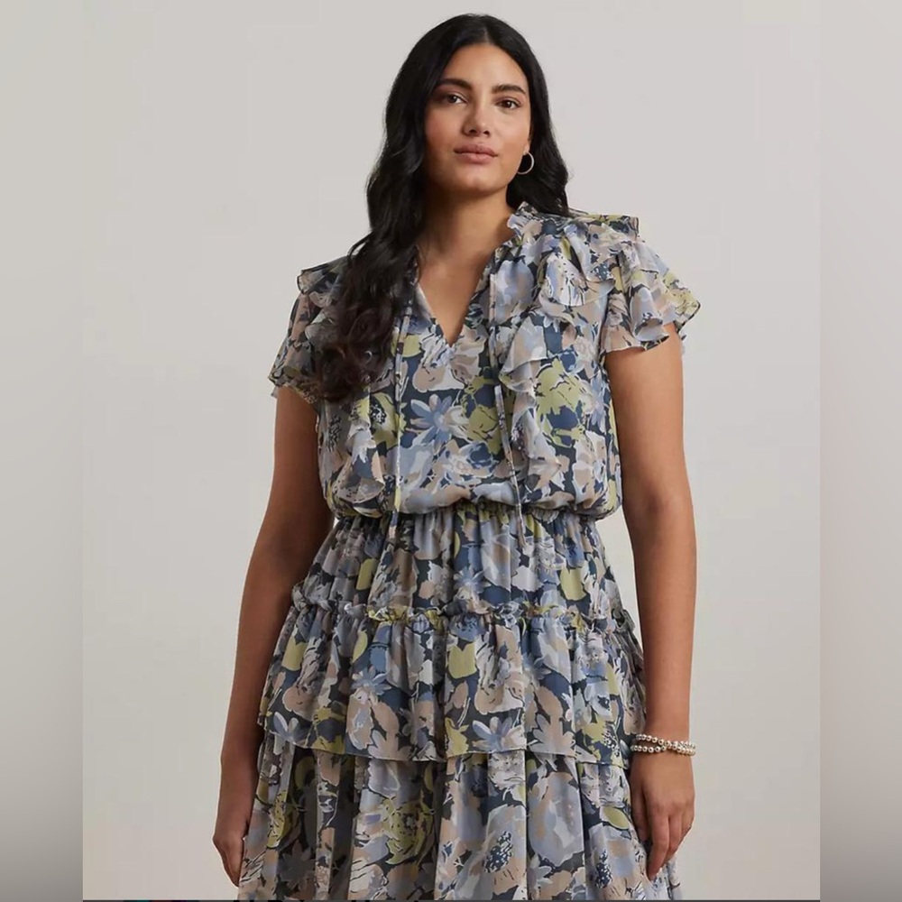 Ralph Lauren Plus Size blue Floral Ruffle Trim Georgette Dress. NWT Size 22W - Picture 2 of 9